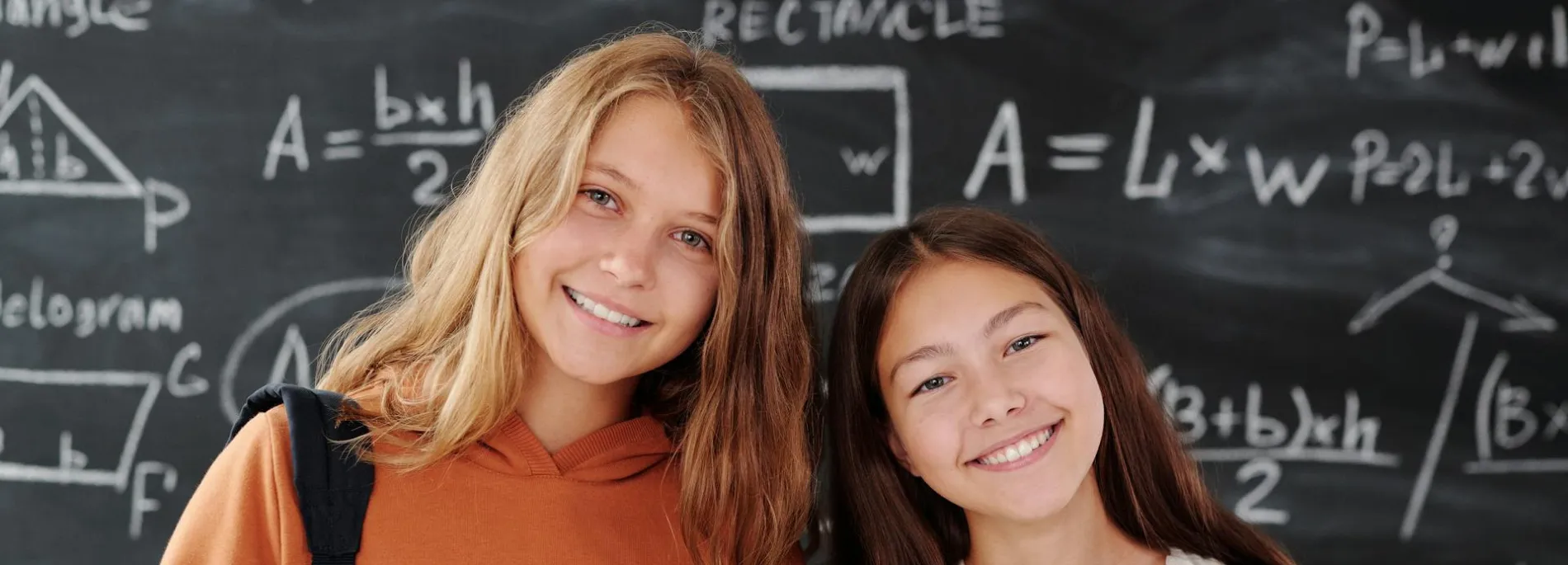 Estudantes em sala de aula